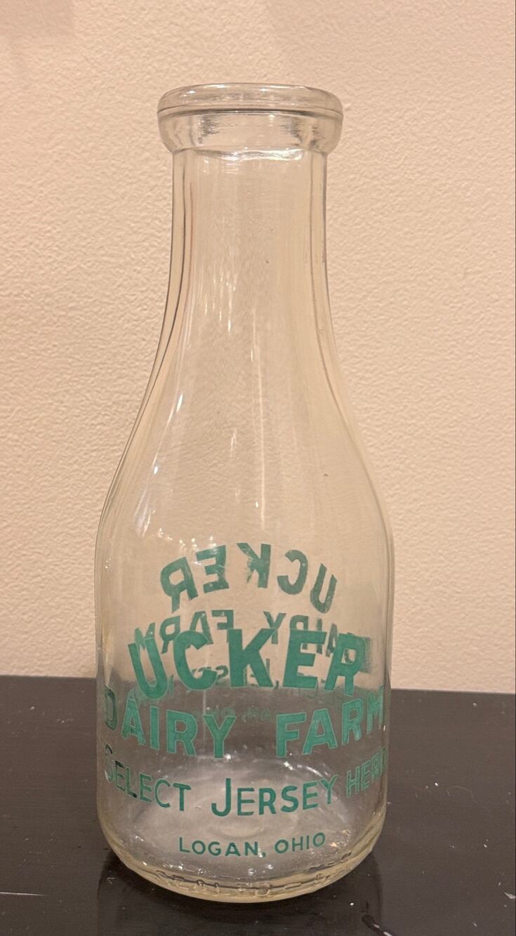 Ucker Dairy Farm Select Jersey Logan Oh Ohio Vintage Milk Bottle